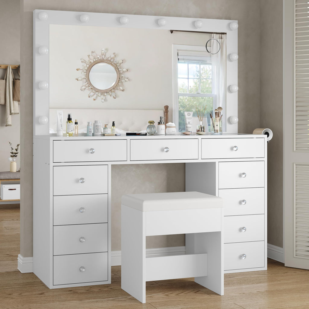 White Vanity Desk with Mirror and Chair I443172
