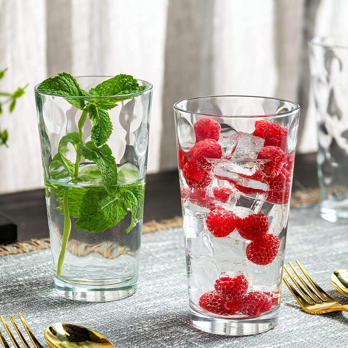 Set of 12 Stackable Drinking Glasses A44259