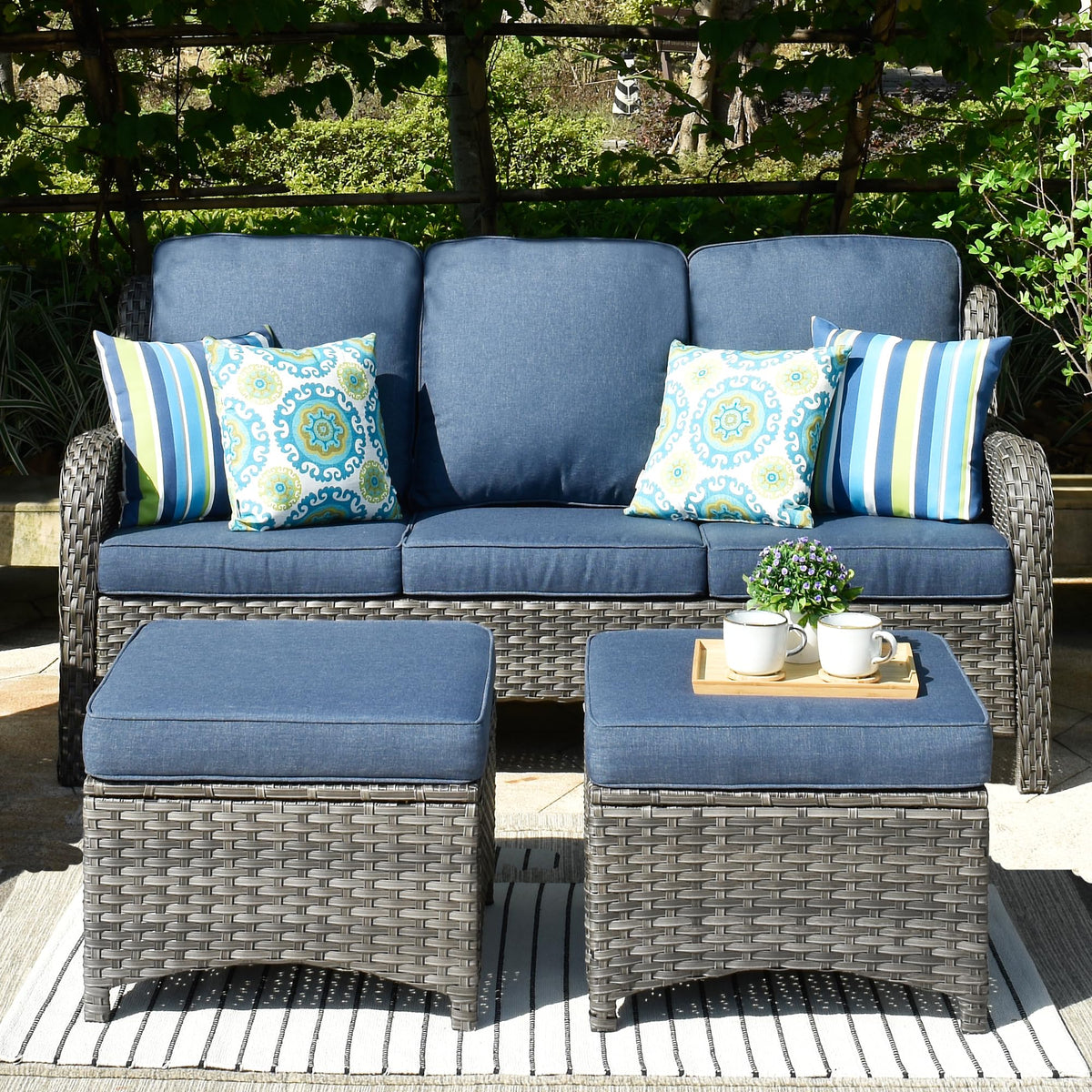 3-Pieces Outdoor Wicker Sofa with 2 Ottomans I89286
